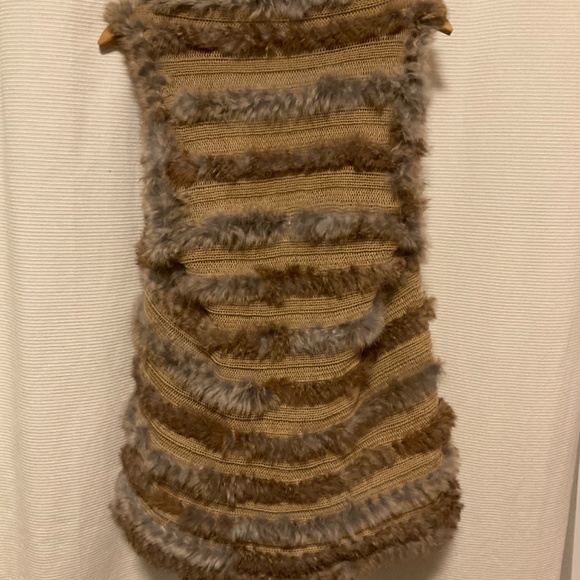 Vintage Rabbit Fur Knit Vest - Picture 3 of 5